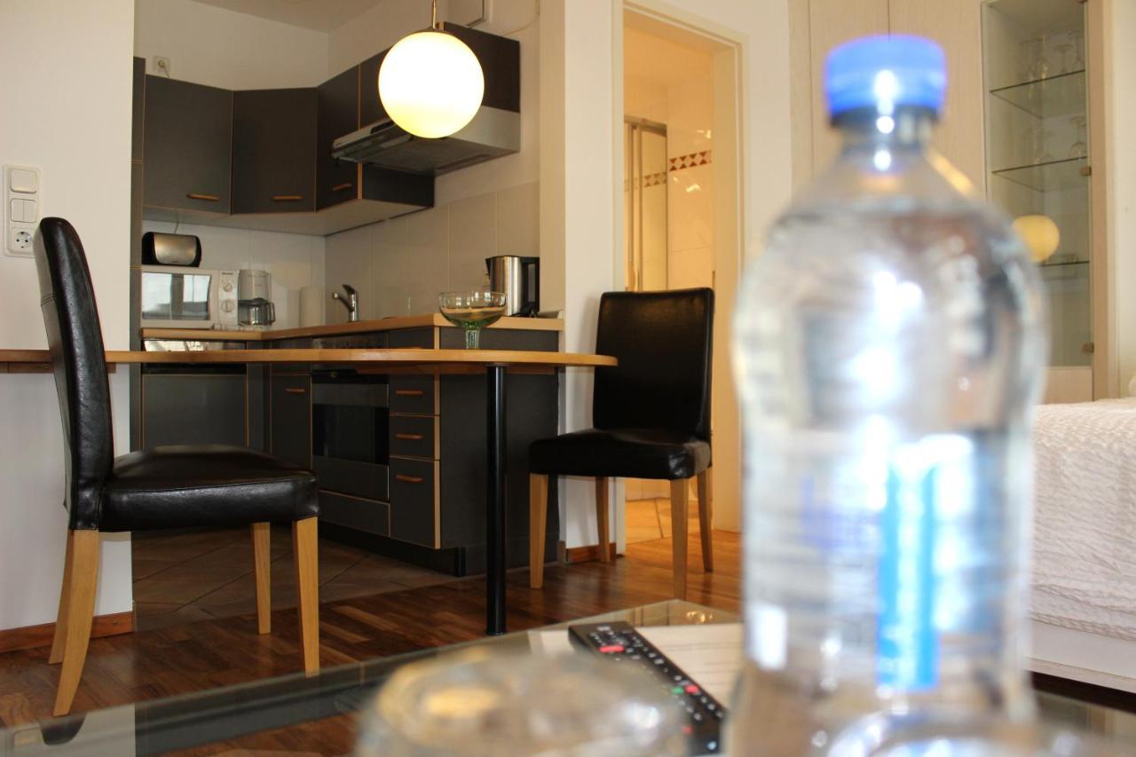 a-partment Cologne Riverside Extérieur photo
